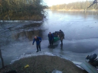 В Самарской области рыбак провалился под лед и утонул