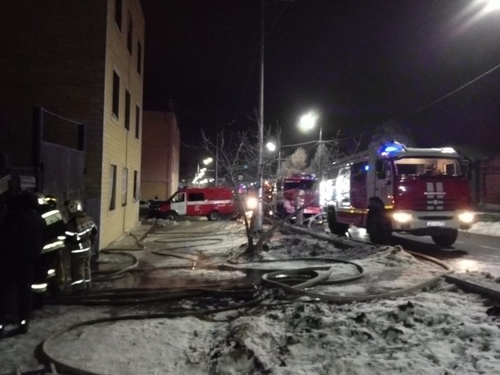 В Сызрани при пожаре в частном доме погибли два человека