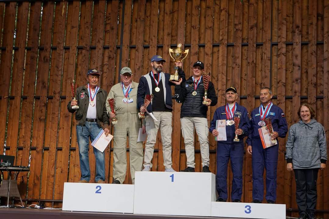 Областные вертолетчики завоевали 5 медалей на чемпионате России