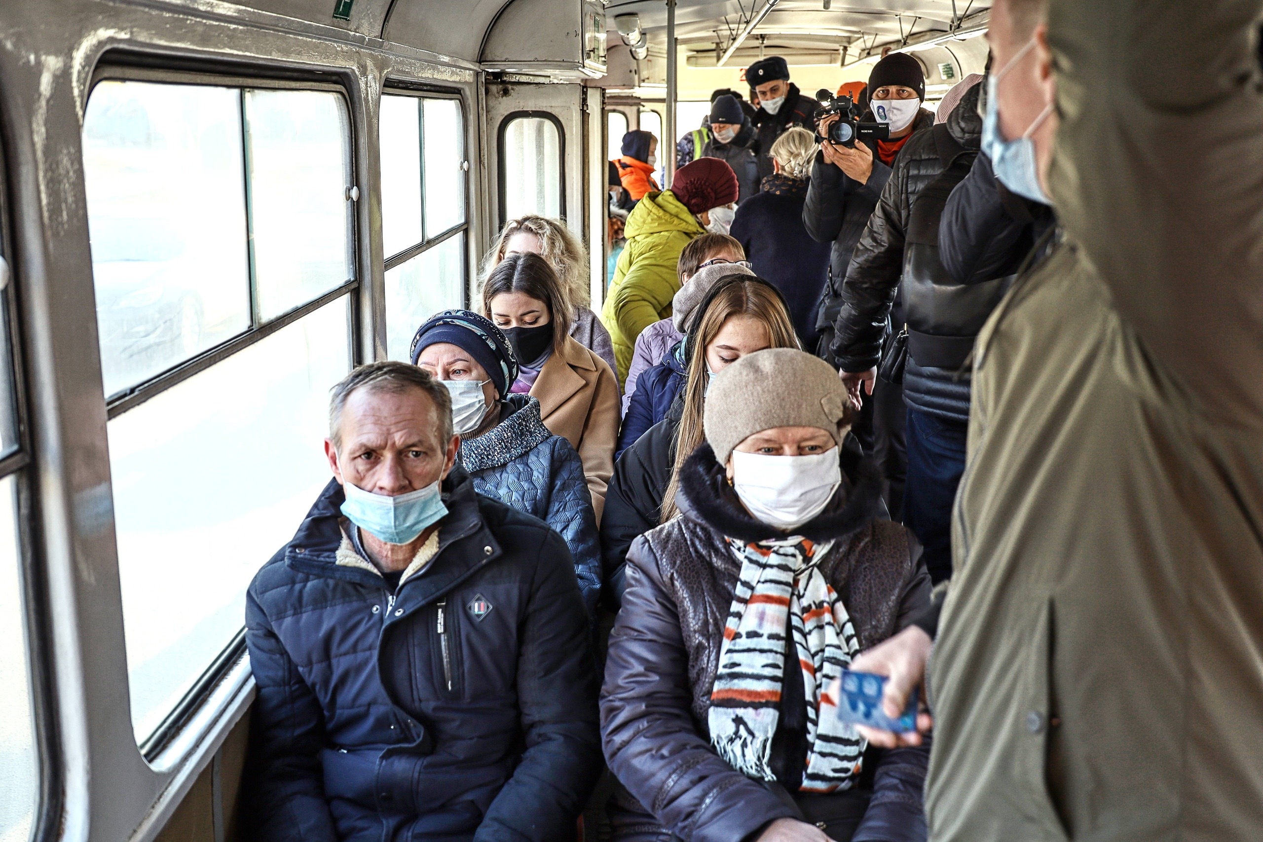 За месяц в Самаре составили 49 протоколов на пассажиров общественного транспорта без масок