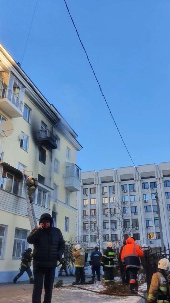 Из горящего дома в центре города эвакуировали 41 человека