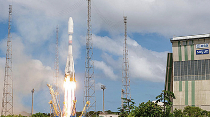 Самарская ракета «Союз-СТ» с французским спутником стартовала с космодрома Куру