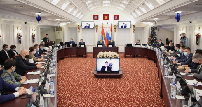 Депутаты гордумы внесли изменения в бюджет Самары на ближайшие три года