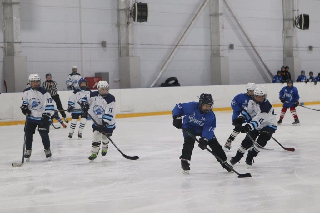 В Самаре завершился городской этап соревнований по хоккею «Золотая шайба»