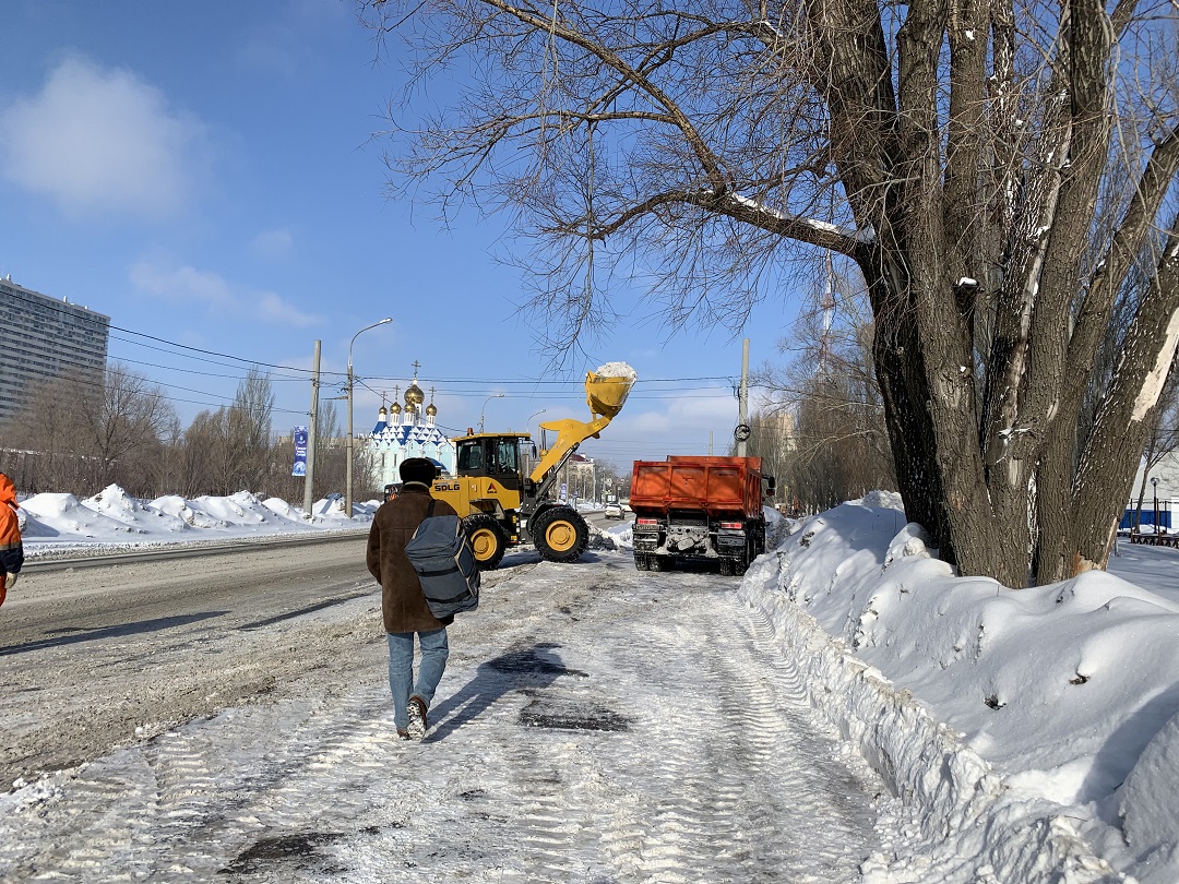 С начала зимы с улицы Советской Армии в Самаре вывезли около 10 тысяч тонн снега