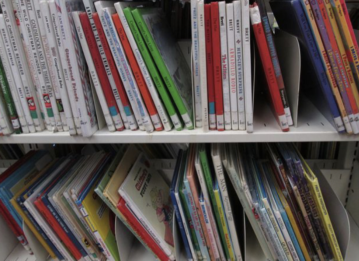 Самарцам предлагают подарить книги областной детской библиотеке