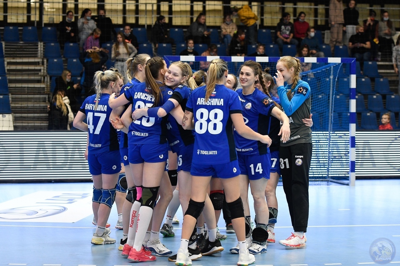 Тольяттинская команда попала в восьмерку сильнейших команд Евролиги по гандболу