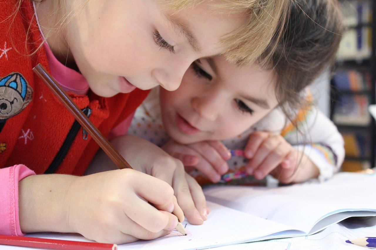 Чем занять своего ребенка: топ-6 необычных творческих курсов для детей в Самаре