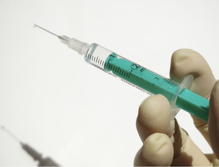 100-тысячный житель Самарской области сделал прививку от коронавируса