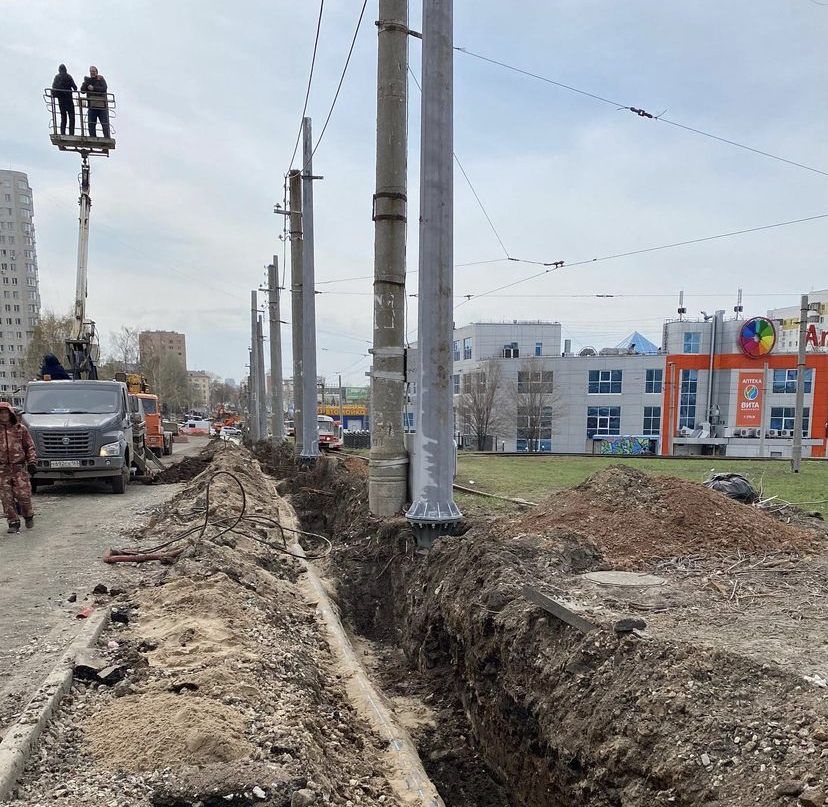 Проезжую часть дублера улицы Ново-Садовой в Самаре начали делать четырехполосной