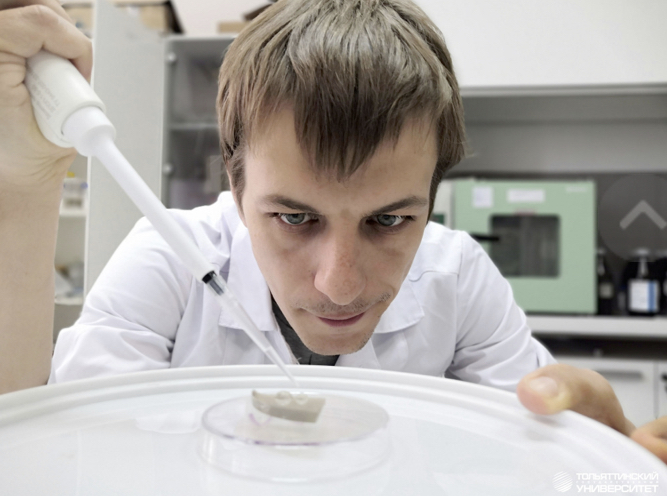 Тольяттинский ученый создал технологию очистки сточных вод с помощью силикона