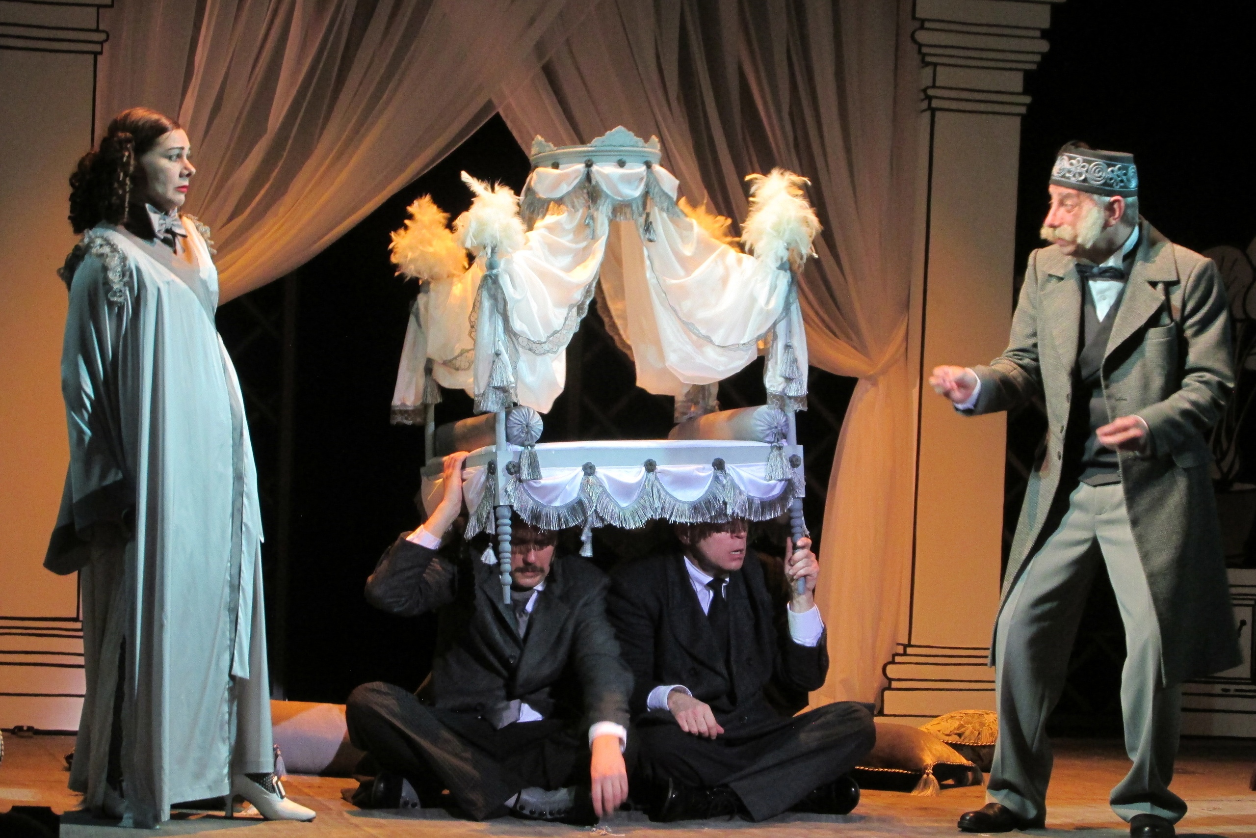 Премьера спектакля «Чужая жена и муж под кроватью» прошла в театре «Самарская площадь»