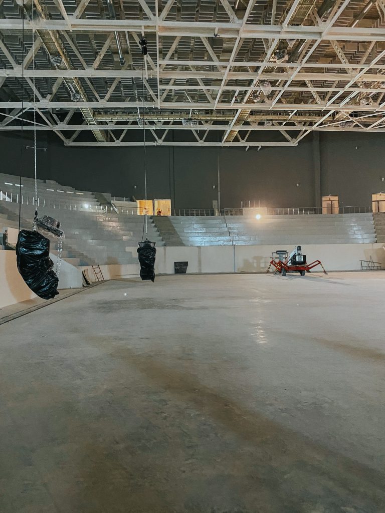 Блогерам показали Дворец спорта в Самаре изнутри