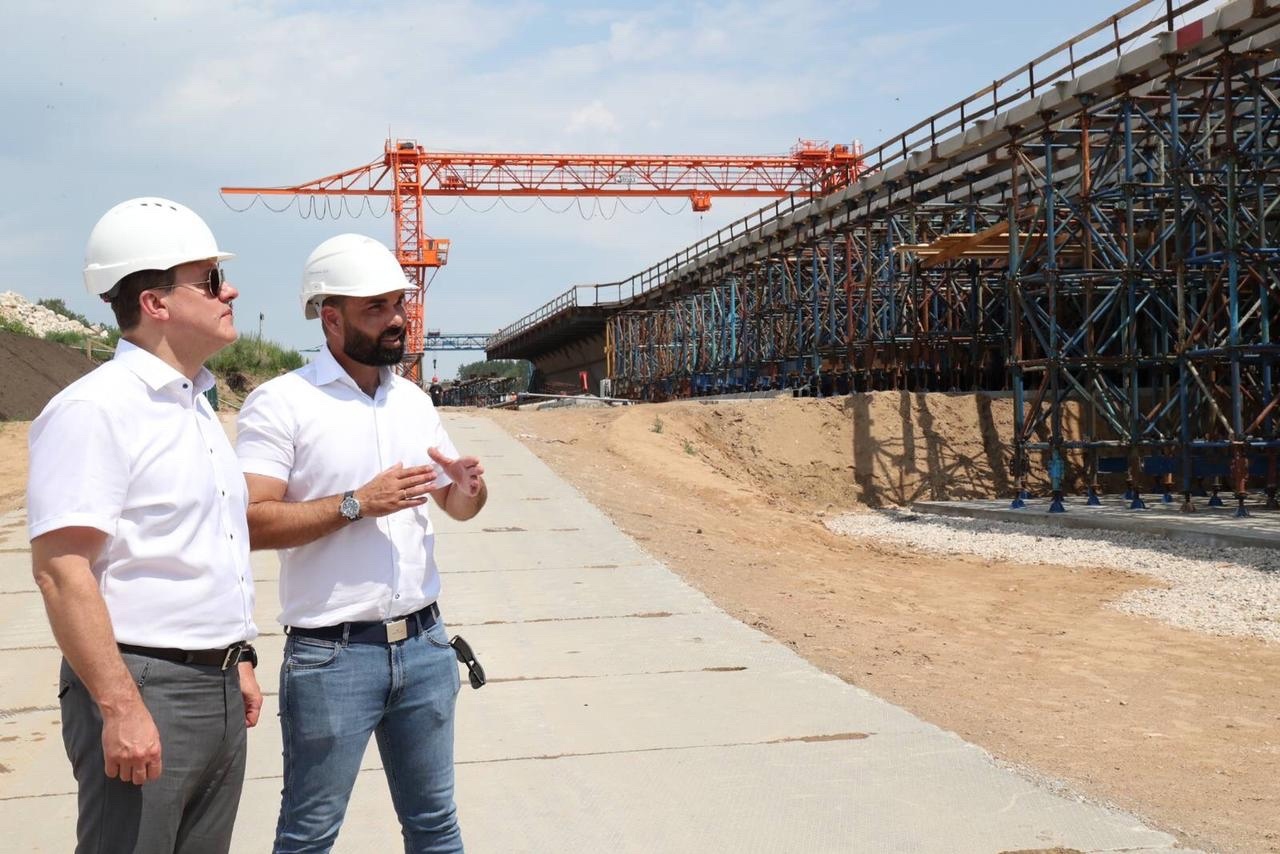Строительство моста через Волгу в Самарской области идет ускоренными темпами