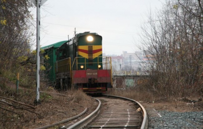 В Самарской области пассажирский поезд сбил 39-летнюю женщину