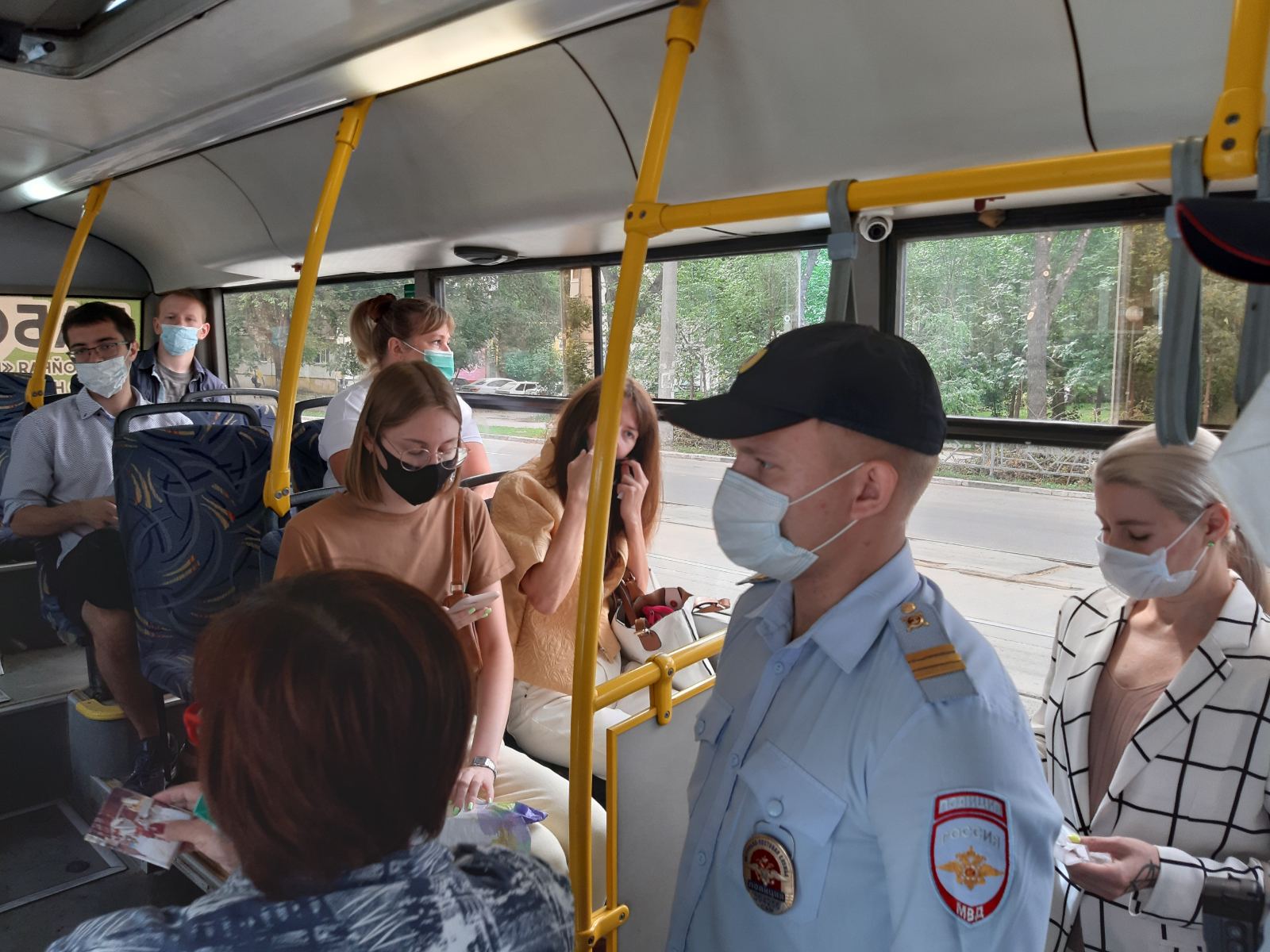 За прошедшею неделю из общественного транспорта Самары высадили 124 человека