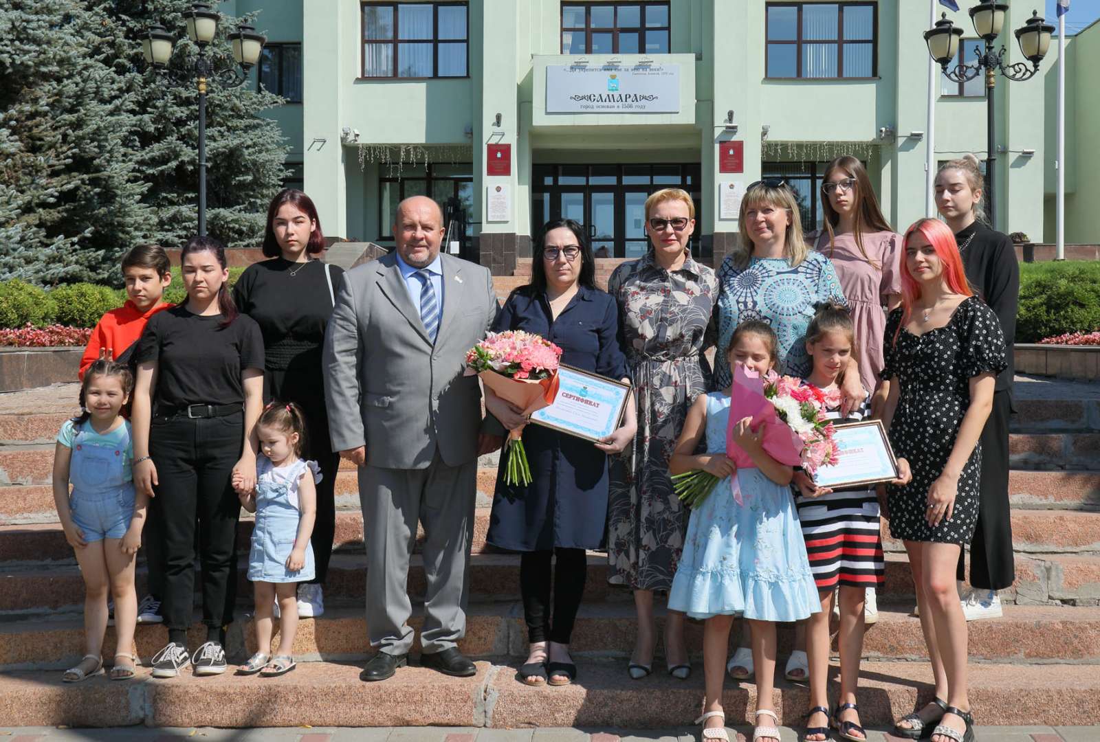 В Самаре многодетные семьи получили сертификаты на приобретение нового жилья