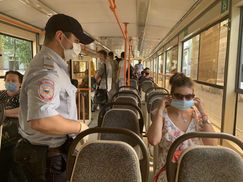 Количество рейдов в общественном транспорте Самары увеличили до 80 в неделю