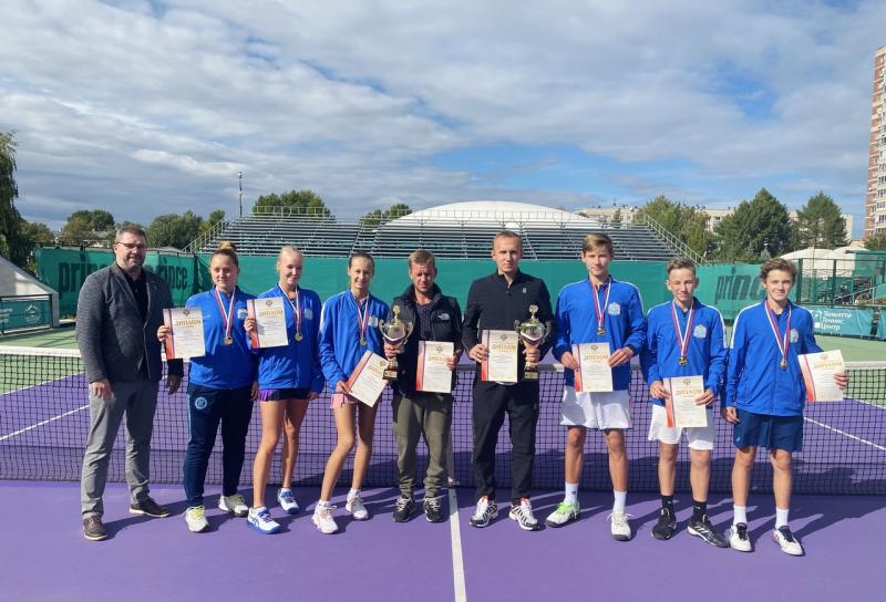Самарские теннисисты впервые выиграли первенство России