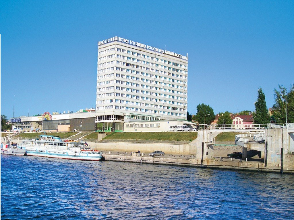 Гостиницу «Россия» возле набережной в Самаре продают за 520 млн рублей