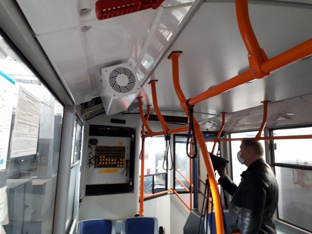 В троллейбусах Новокуйбышевска начали устанавливать рециркуляторы воздуха