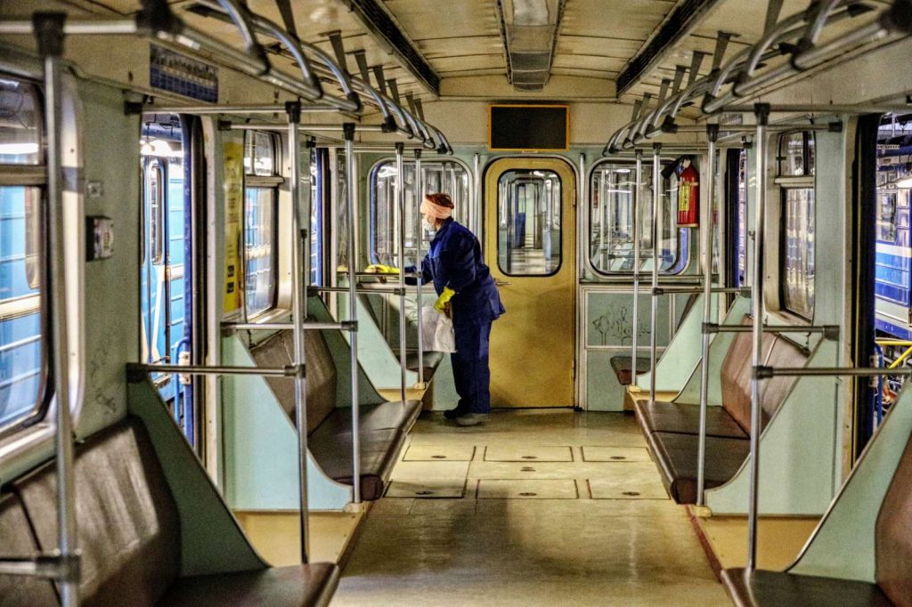В самарском метро вагоны дезинфицируют при каждом заходе в депо
