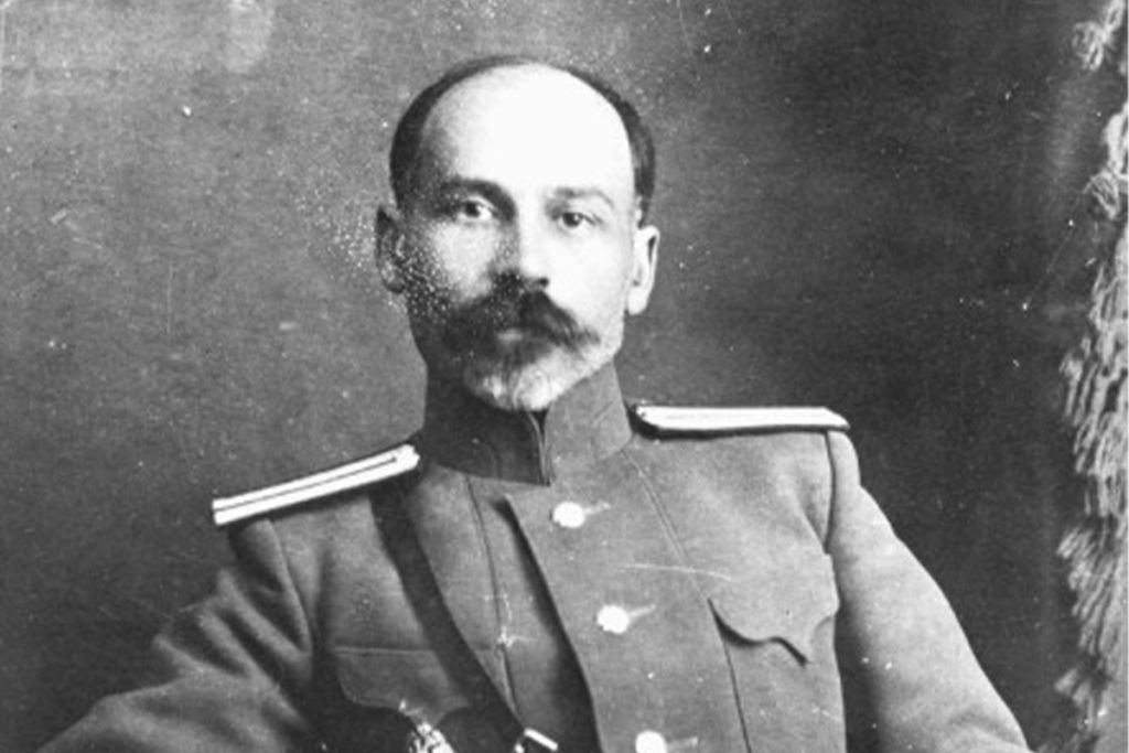 Александр Сапожков. Герой Красной армии против коммунистов