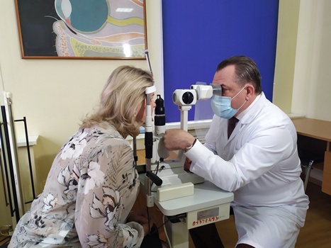 Самарские офтальмологи прооперировали сложную патологию роговицы