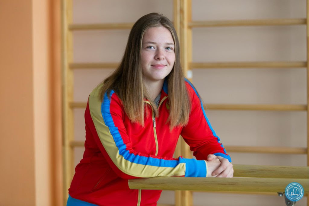 Самарская спортсменка стала первой в России по метанию молота