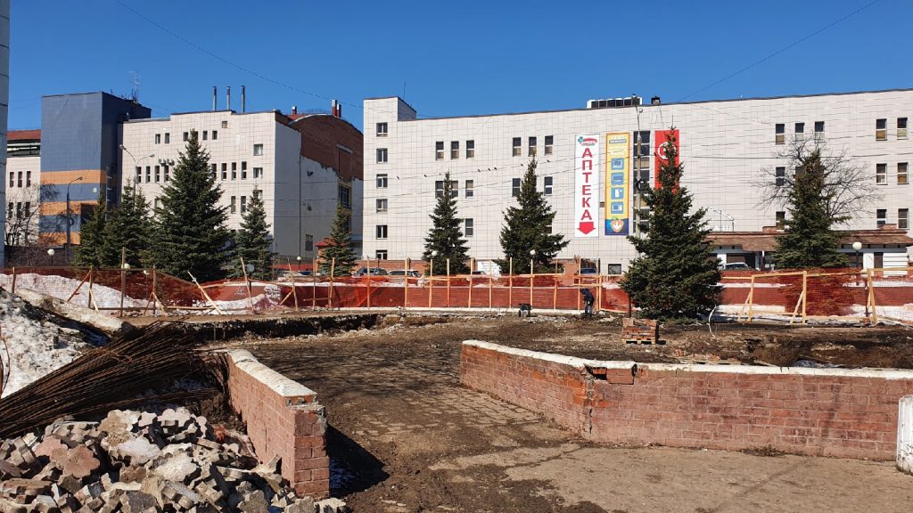 Рабочие приступили к реконструкции фонтана в самарском парке «Воронежские озера»