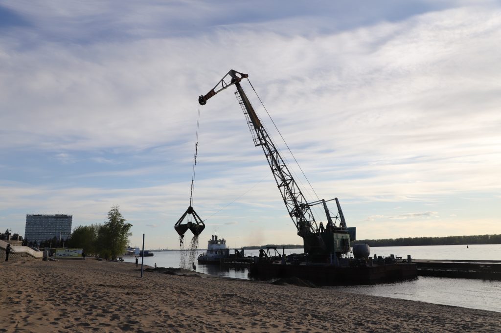 На пляжи Самары в этом году завезут почти 18 тысяч тонн песка
