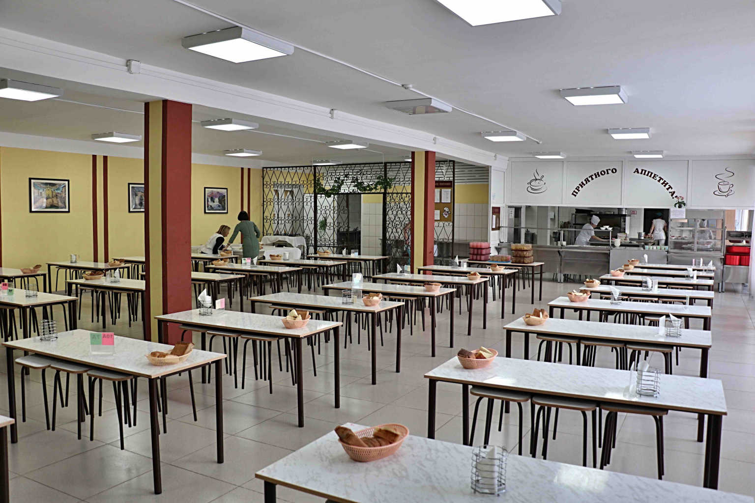 В девяти самарских школах отремонтируют столовые
