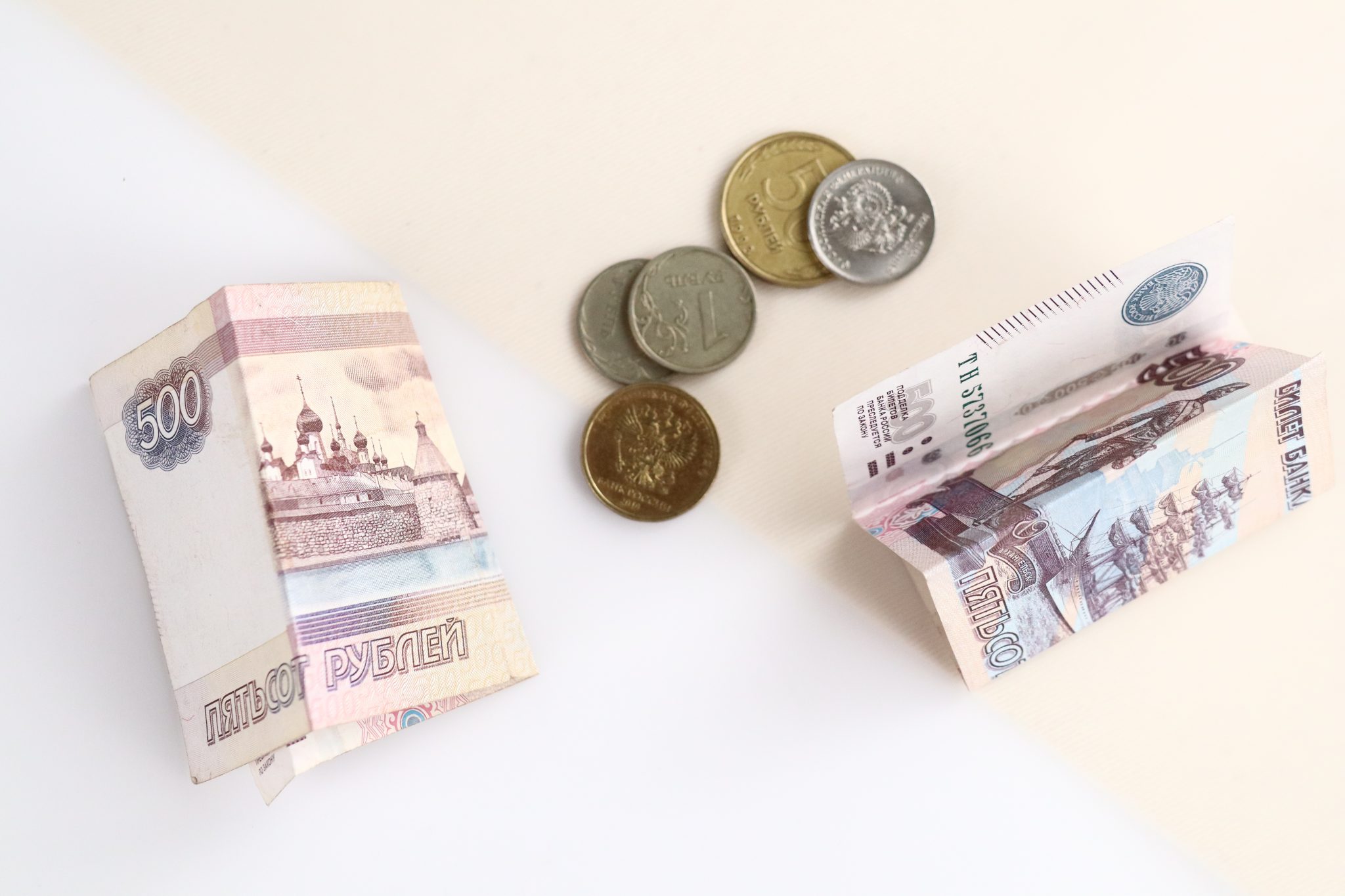 Появилась информация о средней зарплате в Самарской области к началу весны