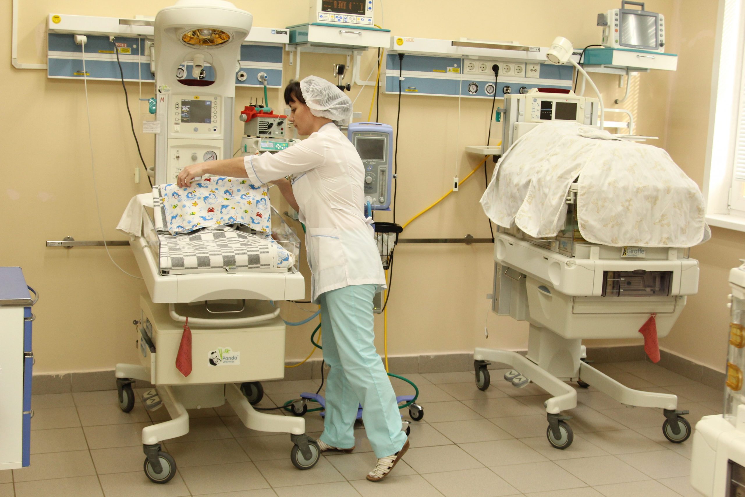 Самарские врачи спасли жизнь трехдневному ребенку