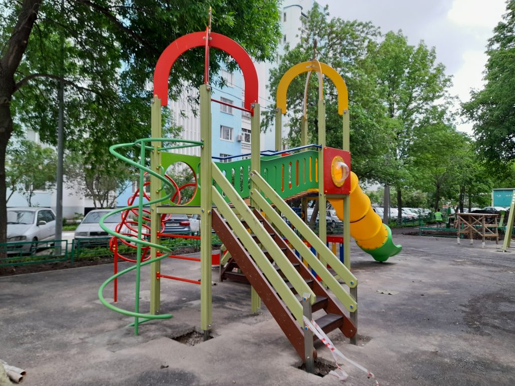 Программа «Формирование комфортной городской среды» и проект «СОдействие» меняют Красноглинский район