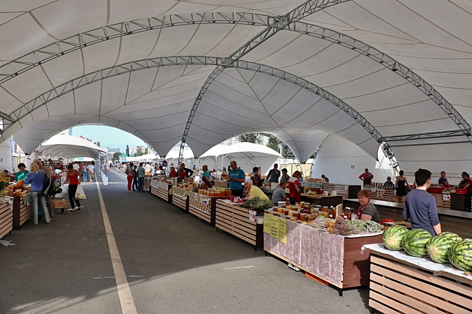 На пересечении улиц Пензенской и Владимирской в Самаре откроется круглогодичная ярмарка