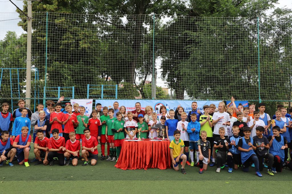 В Самаре завершился районный этап турнира «Лето с футбольным мячом»