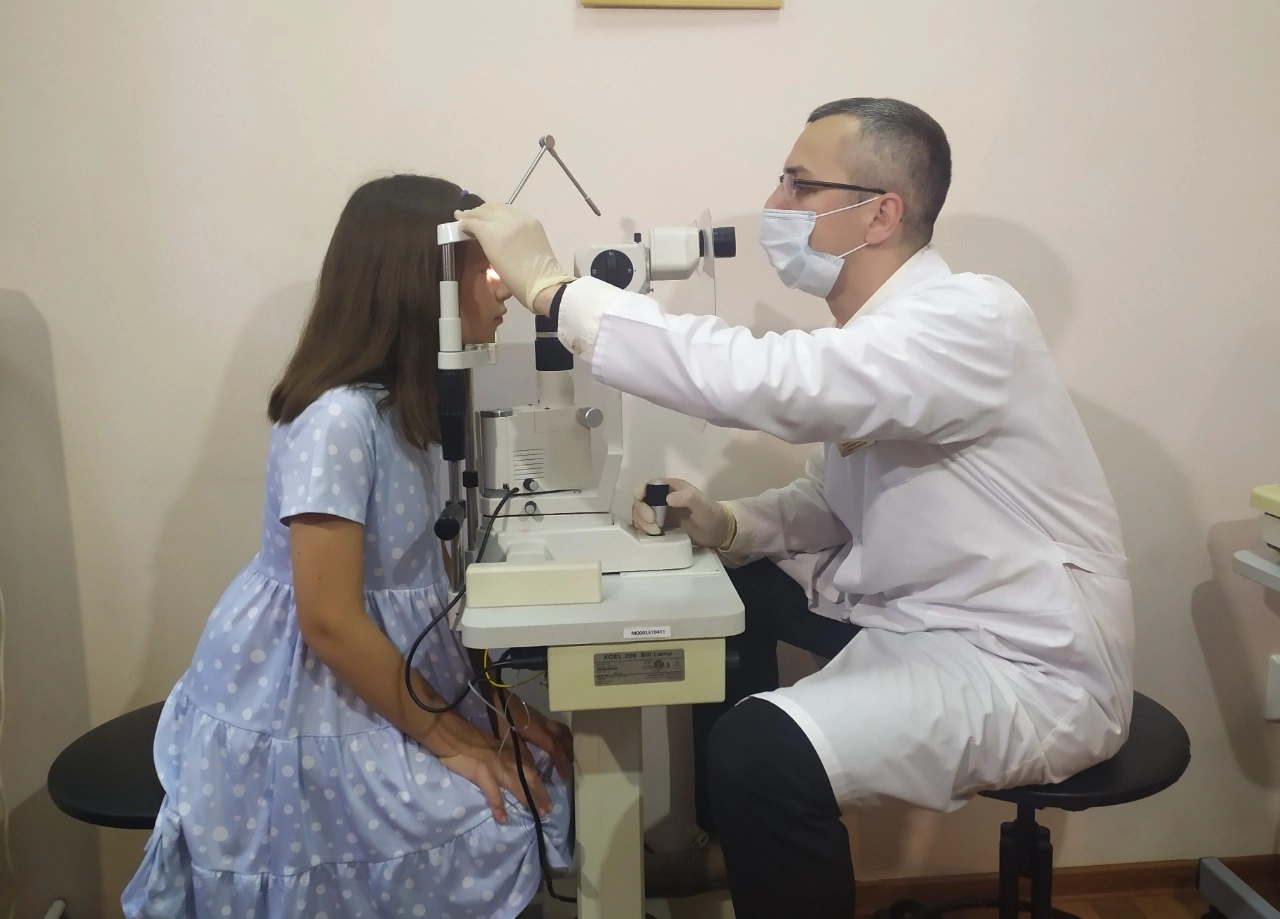Самарские врачи спасли зрение девочке с  травмой глаза