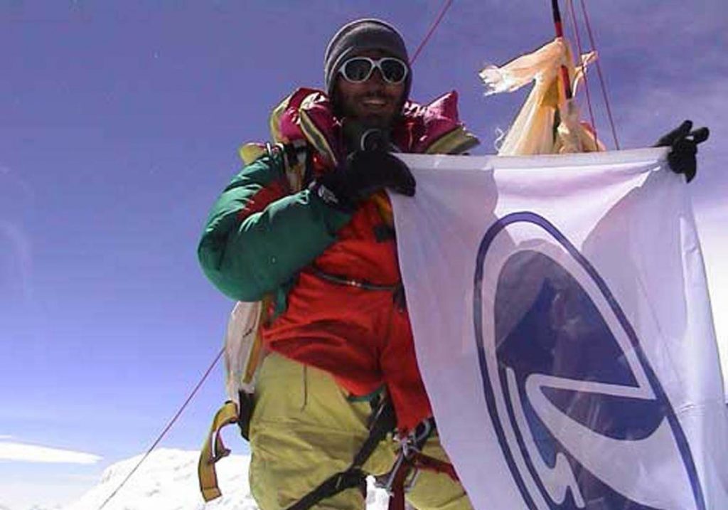 Восхождение на Эверест. Как наши земляки покорили величайшую вершину мира 30 лет назад
