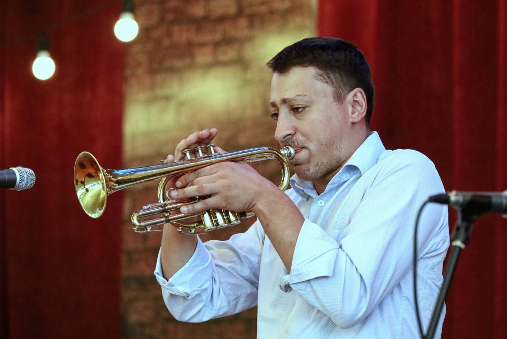 В Струковском саду открылась интерактивная выставка в честь 60-летия самарского джаза