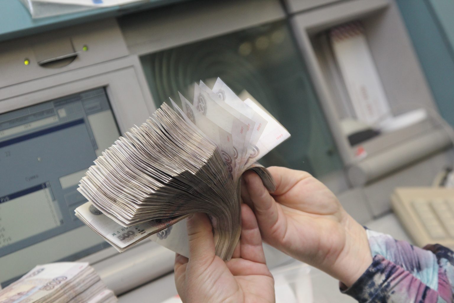Общее количество фальшивых денег в Самарской области уменьшилось на 38,2 %