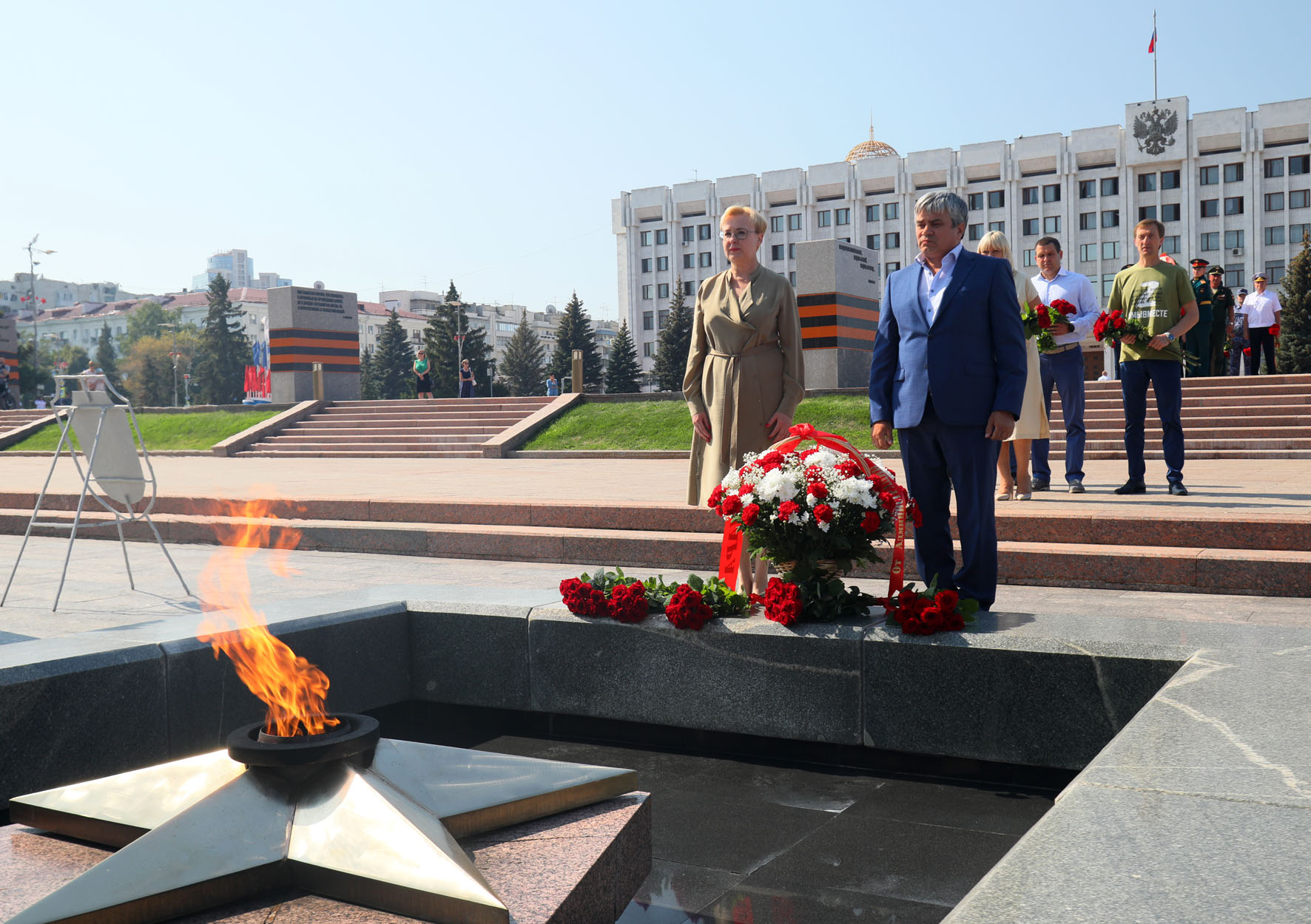 На площади Славы в Самаре почтили память героев Курской битвы