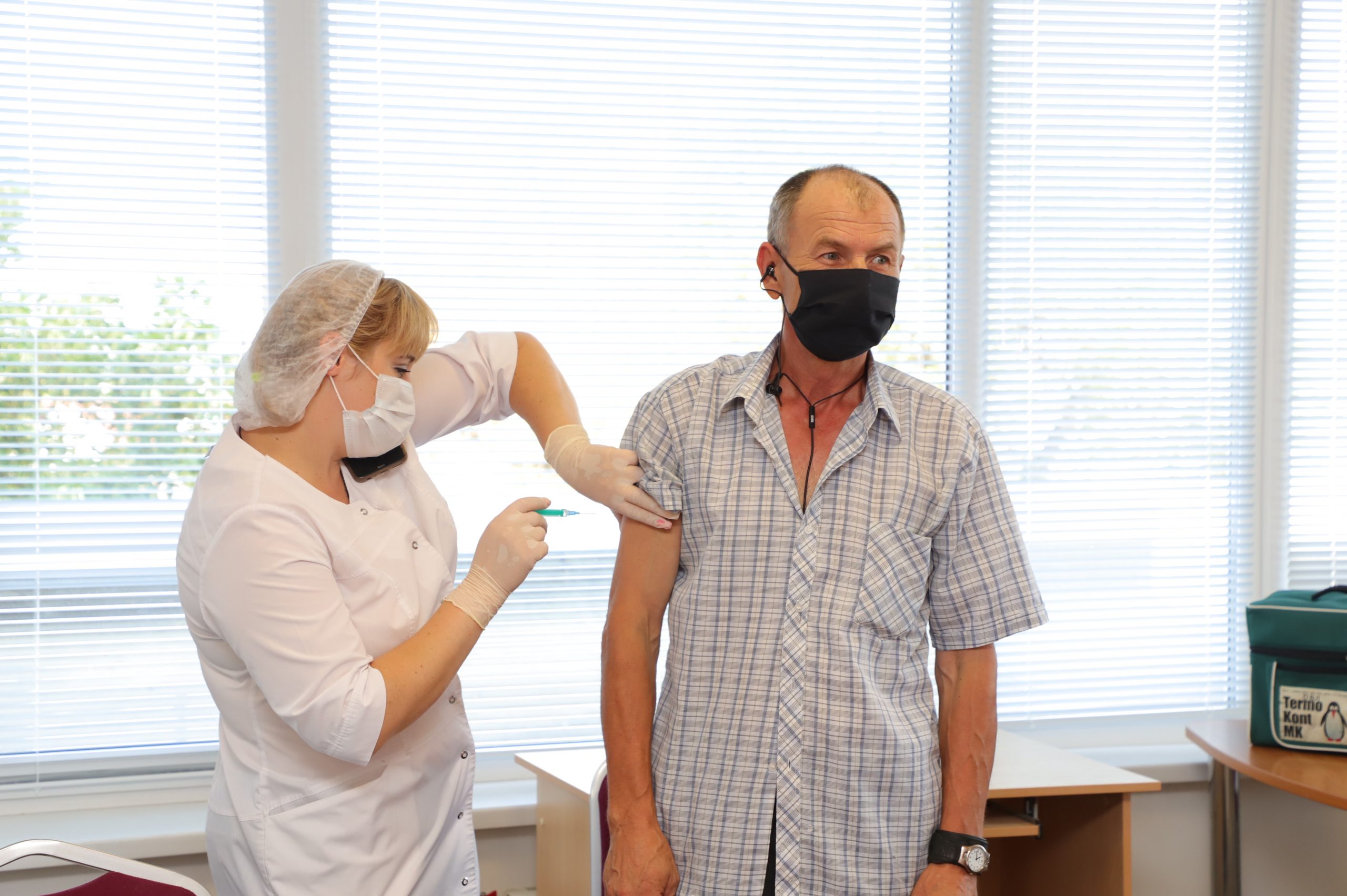 Елена Лапушкина призывает самарцев вакцинироваться от гриппа и коронавируса