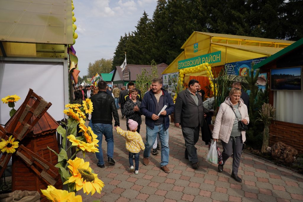 В Усть-Кинельском начала свою работу XXIV Поволжская агропромышленная выставка