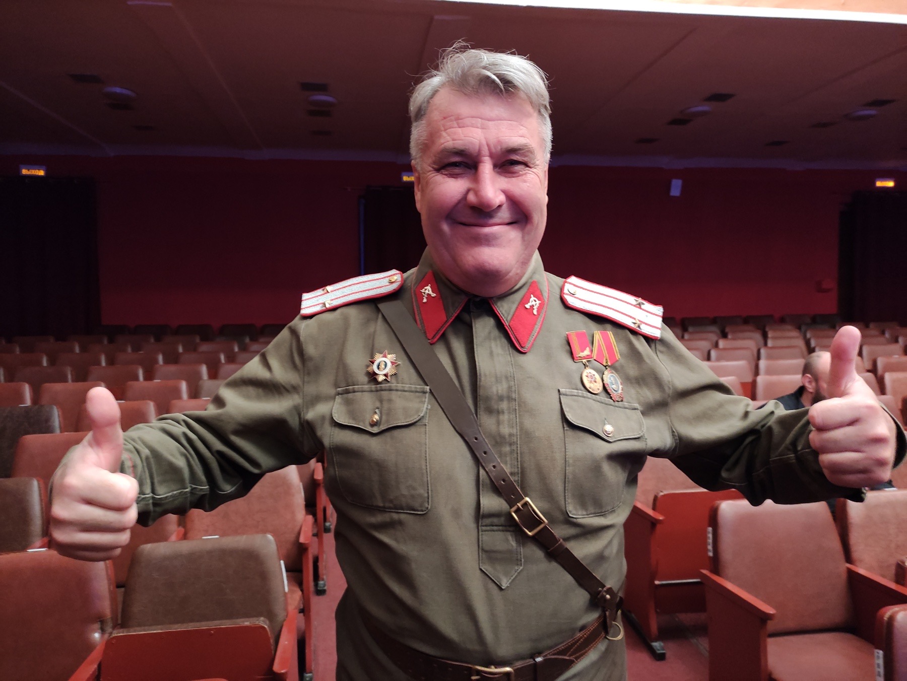 В самарском ОДО проходит премьерный показ фильма о работе агитбригад в современной российской армии