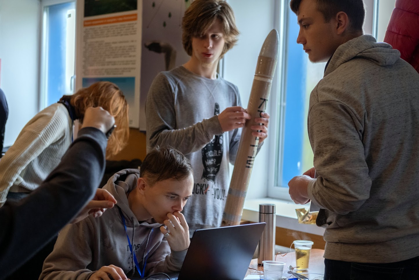 На аэродроме Бобровка состоялся запуск экспериментальных ракет, созданных студенческими командами