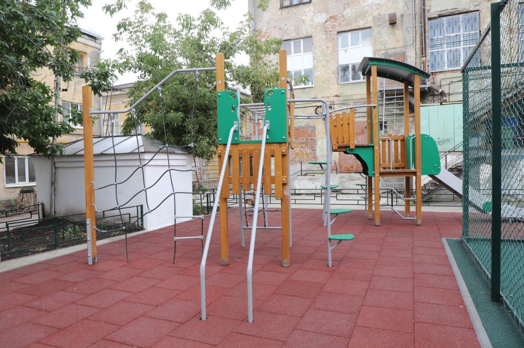 В Самарском районе подвели итоги благоустройства дворов