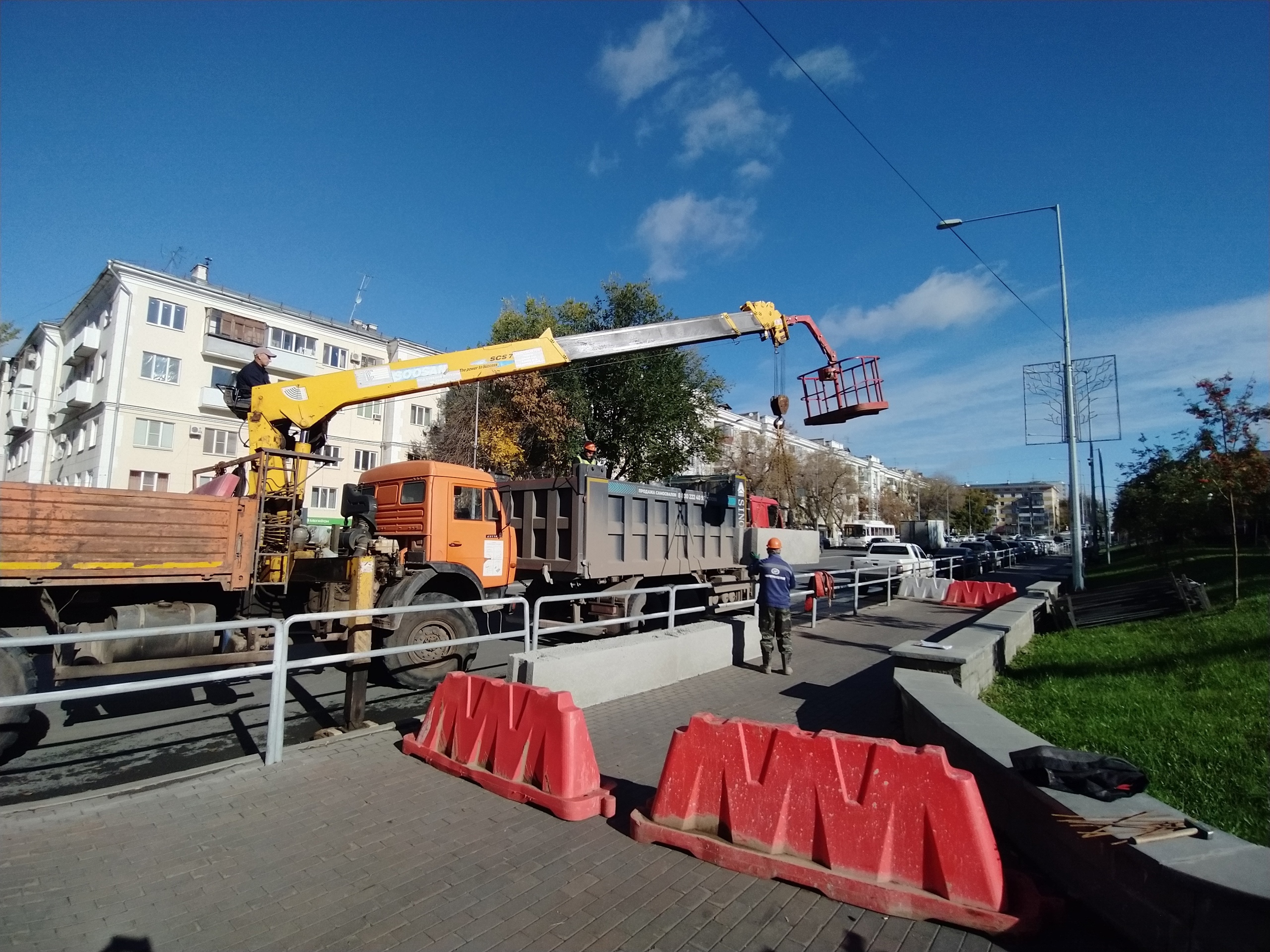 Автобусы поедут по новой схеме из-за перекрытия на перекрестке Полевой, Самарской и Ново-Садовой