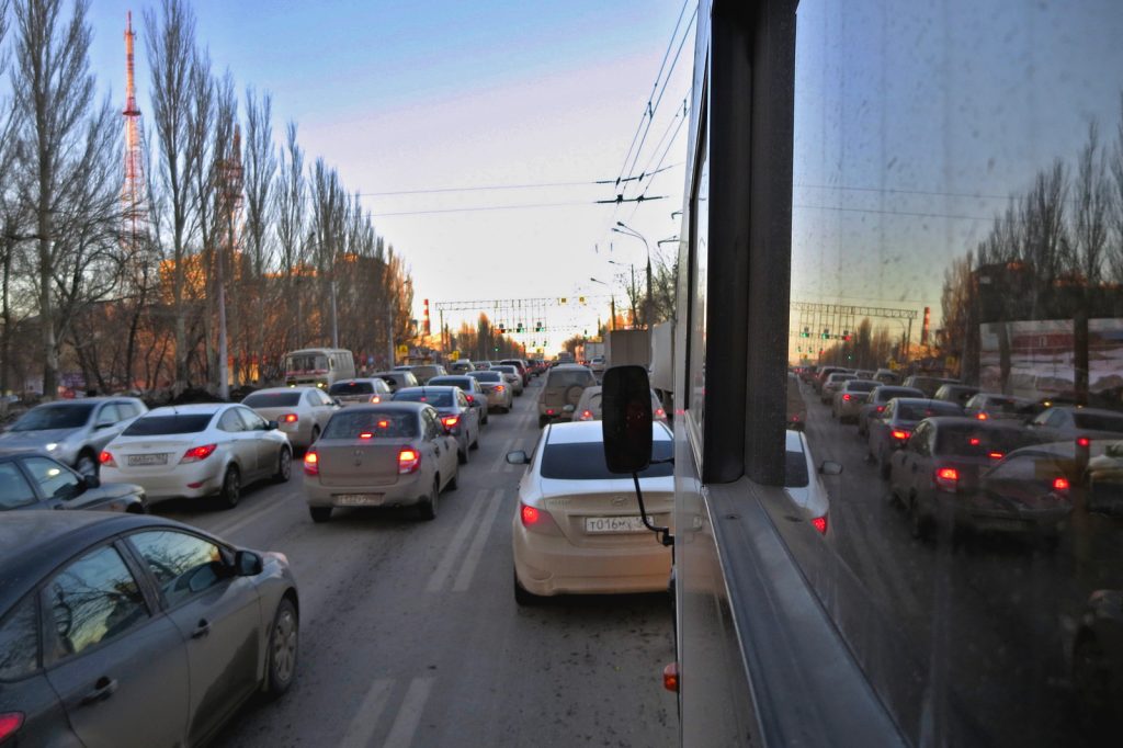 Временное ограничение транспорта по Московскому шоссе в Самаре продлится до 14:00 28 января 2023 года