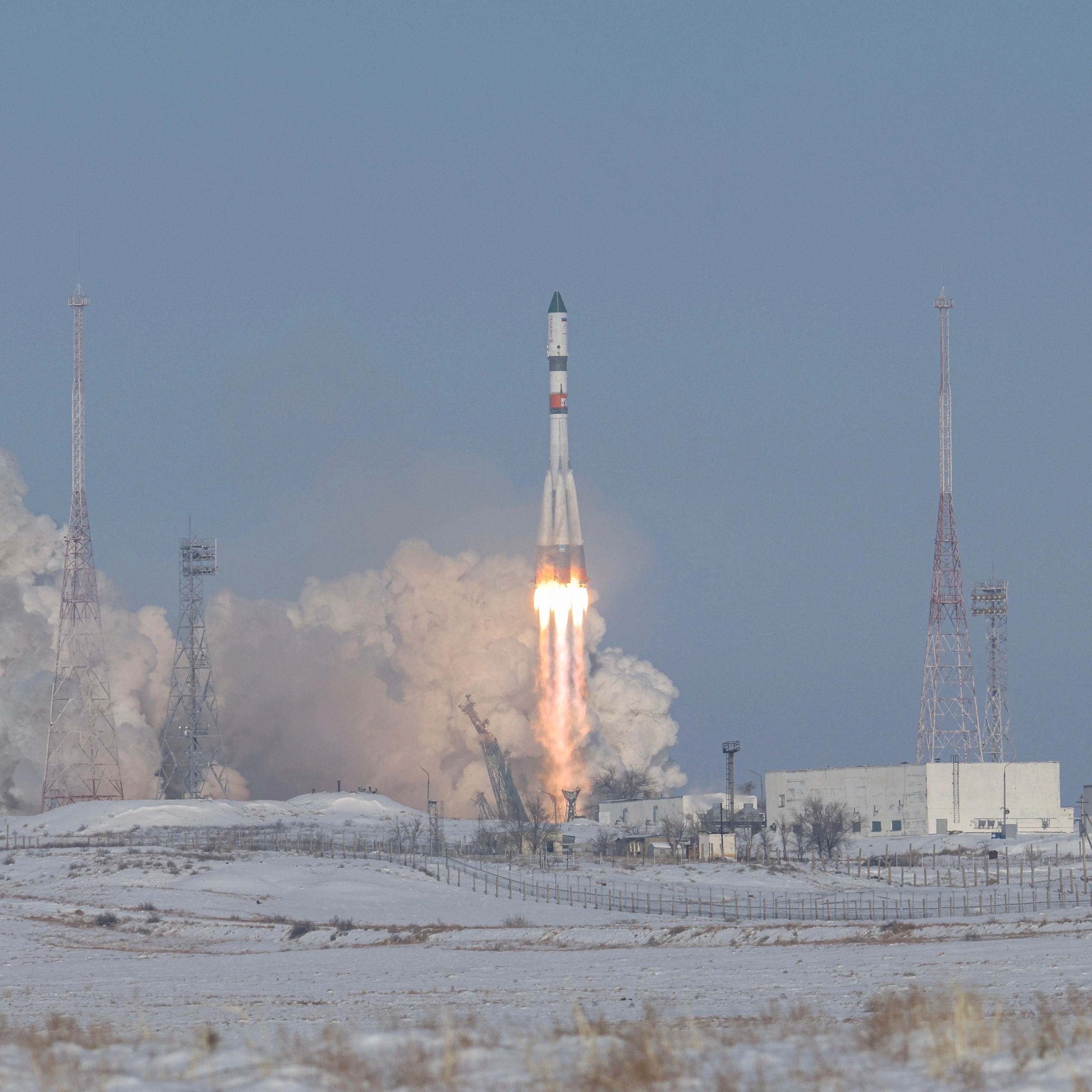 На космодроме Байконур прошел первый в этом году запуск самарской ракеты
